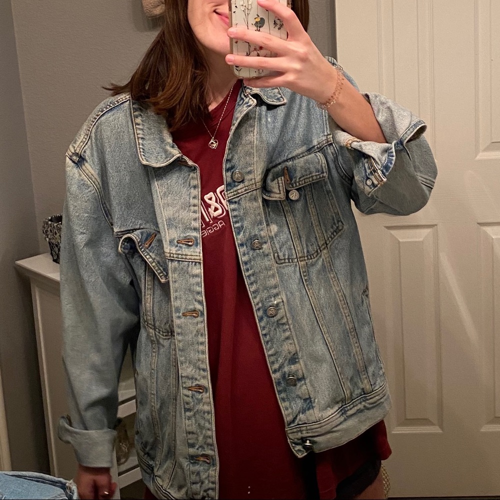 VINATGE Calvin Klein light wash denim jacket